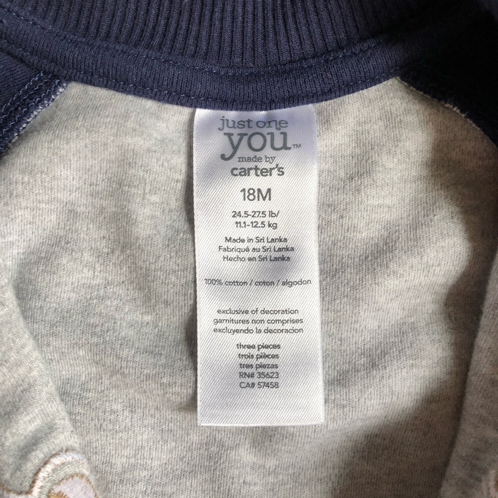 Carters Zip-up Jacket 🐻 - Picture 2 of 2